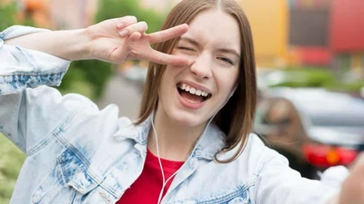 Straight teeth at home too good?